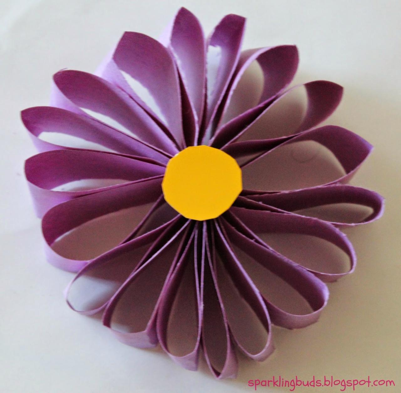 Making paper flowers